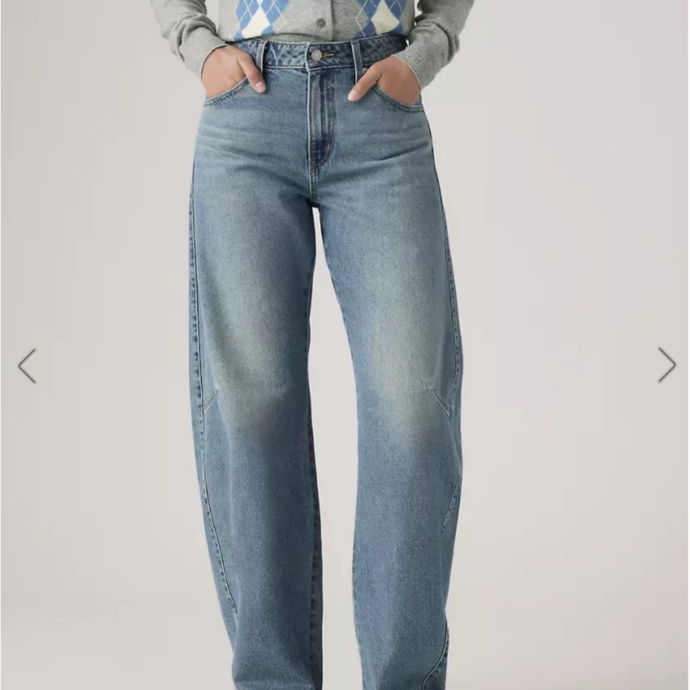 Levi's Women's baggy dad barrel jeans